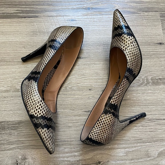 Sergio Rossi Snakeskin Pumps - Picture 4 of 11